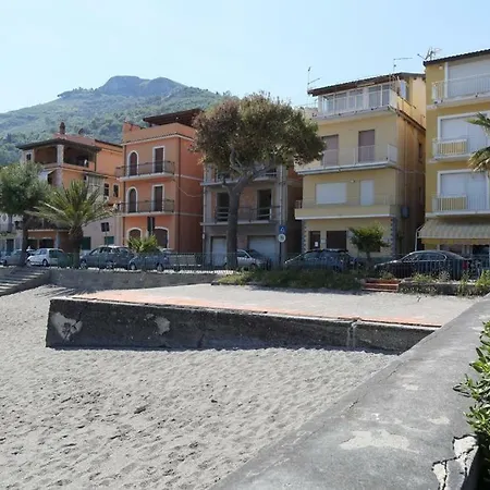 Apartment Vicolo A Mare,
